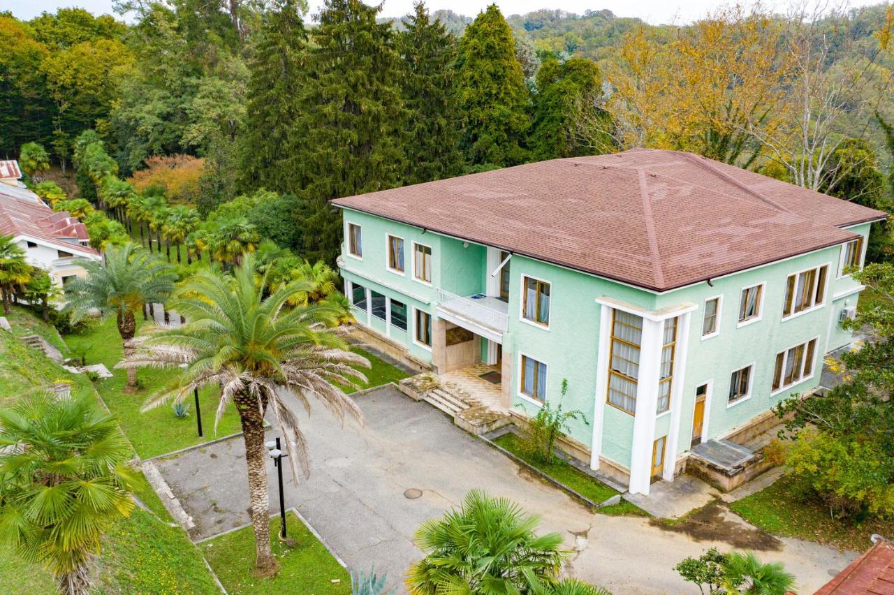 Резиденция Президента В Мюссере Myussera Exterior photo